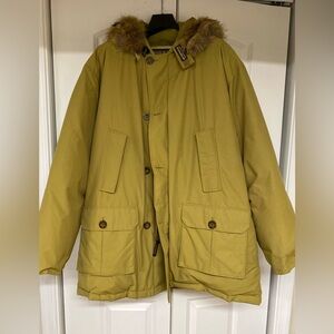 Woolrich Men's Mustard Puffer Jacket